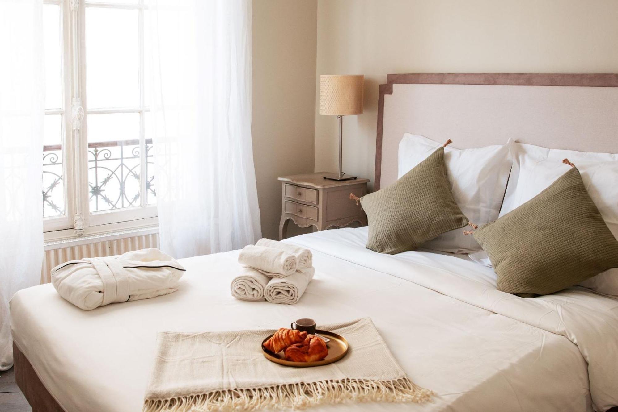 Eiffel Tower & Les Invalides - 1Br - Cityapartmentstay パリ エクステリア 写真